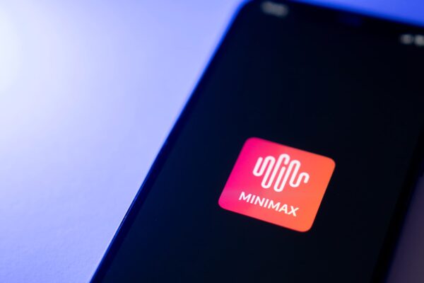 MiniMax surges in Hong Kong debut, marking yet another Chinese AI listing