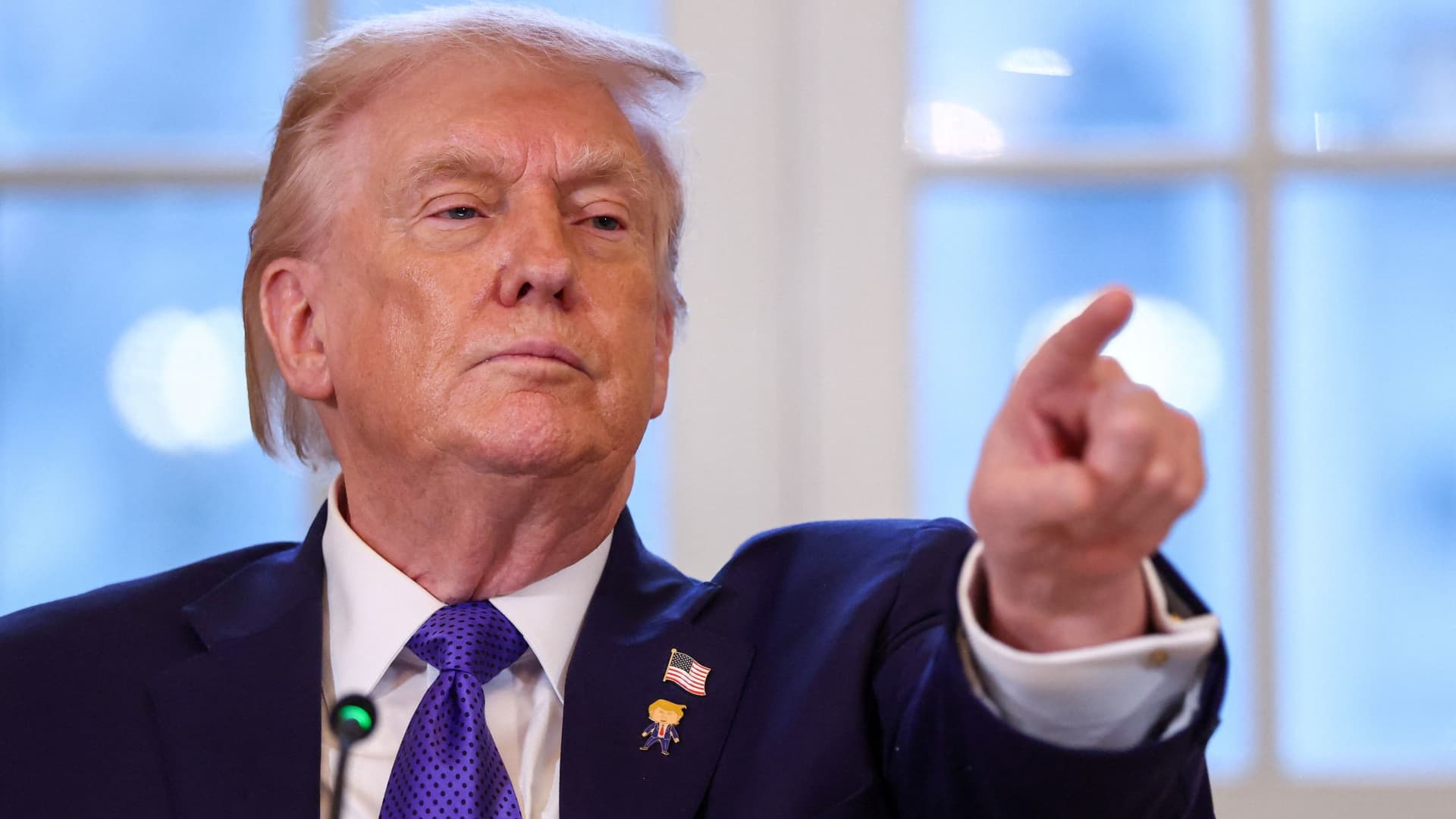 Any country doing business with Iran faces 25% tariff