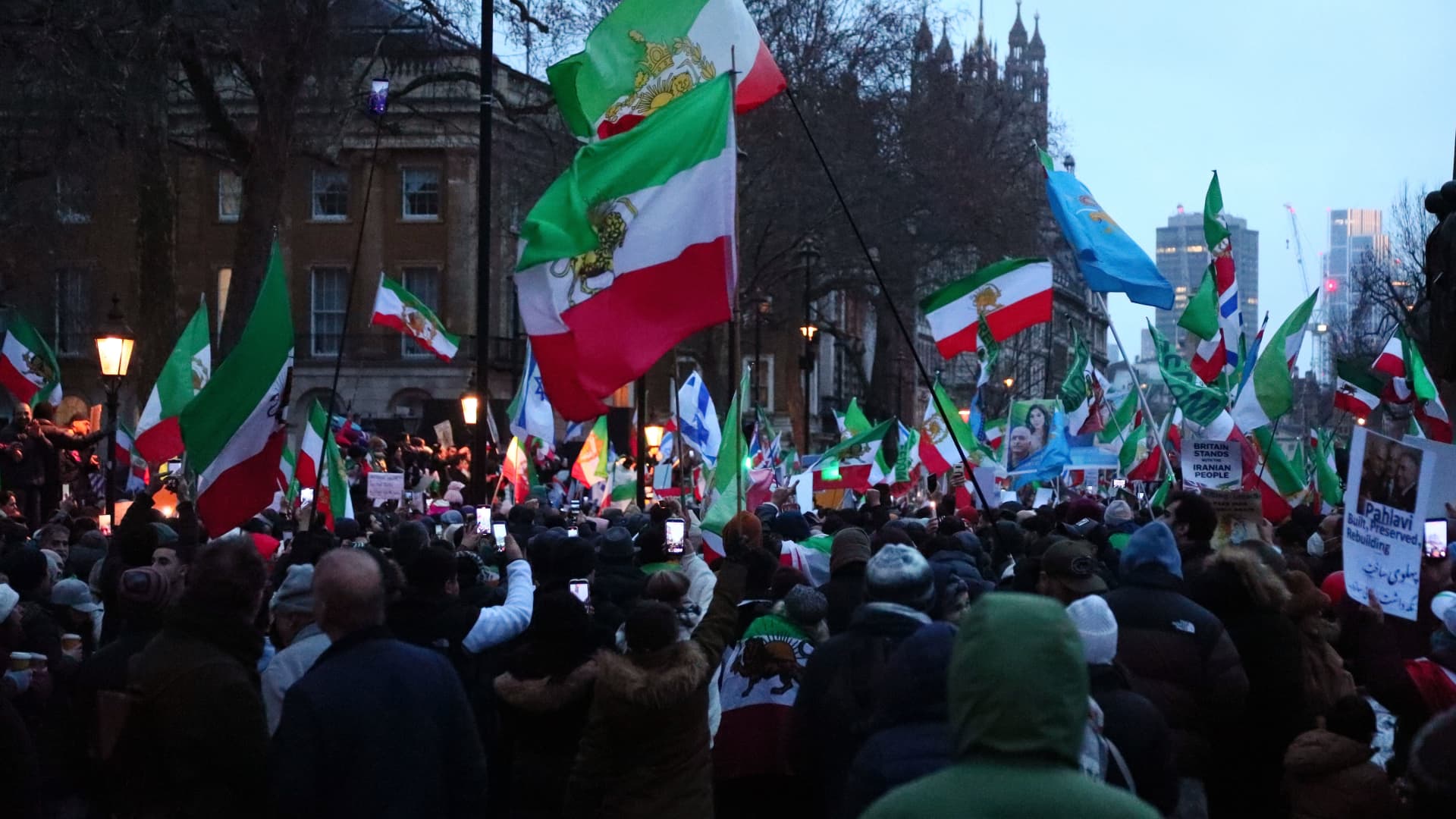 What a U.S. intervention in Iran could look like as Trump weighs options