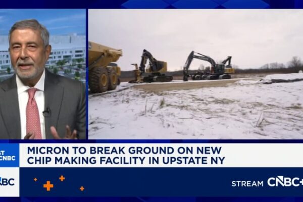 Micron stock climbs as CEO highlights AI demand for memory