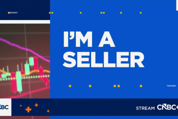 Microsoft working to fix Outlook email issues