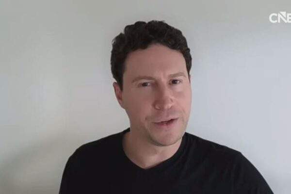 OpenEvidence, ‘ChatGPT for doctors,’ doubles valuation to  billion