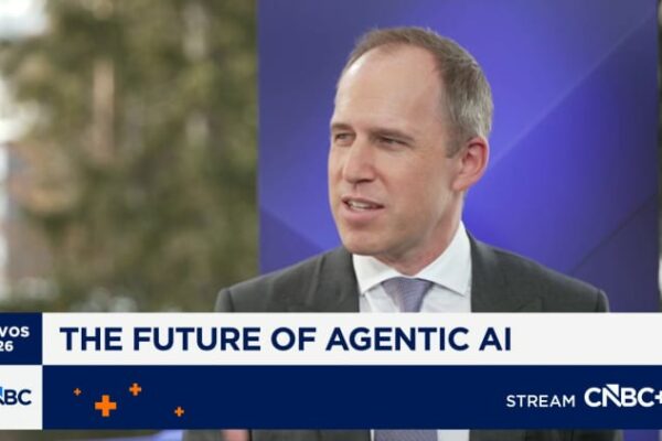 AI is ‘probably’ a bubble, there will be a correction