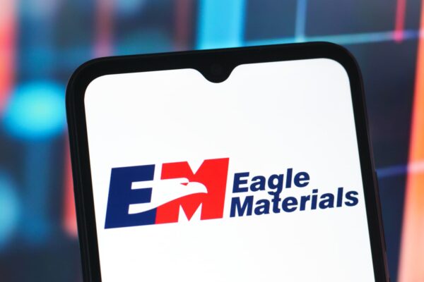 Two AI-adjacent stocks investor Kevin Simpson snapped up amid the volatility