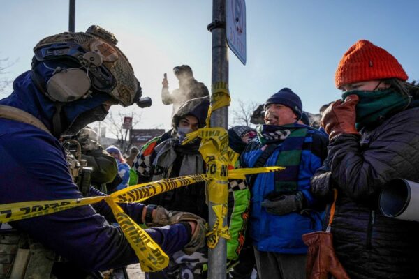 Gov. Walz calls on Trump to halt ICE operations in Minnesota after shooting