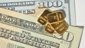 Should You Invest in Gold or Silver? 3 Ways To Invest