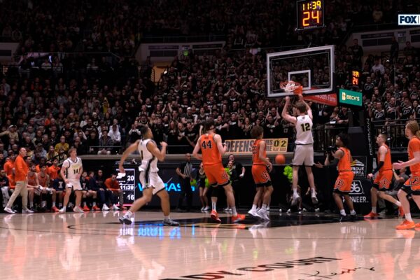 Purdue’s Daniel Jacobsen throws down alley-oop to extend lead over Illinois