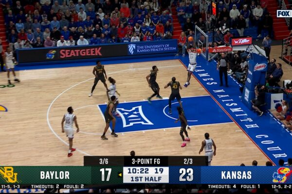 Kansas' Flory Bidunga throws down alley-oop vs. Baylor
