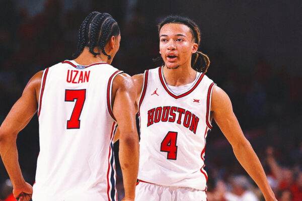 Freshman Kingston Flemings’ Clutch Plays Lift Houston Over Texas Tech