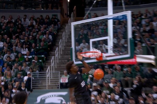 Michigan States' Coen Carr Drives Past Defenders and Throws Down Slam Dunk vs. USC