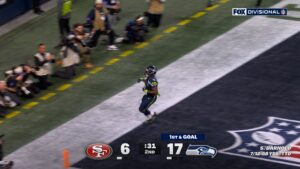Kenneth Walker III rushes for seven-yard TD to extend Seahawks' lead over 49ers | NFL Highlights