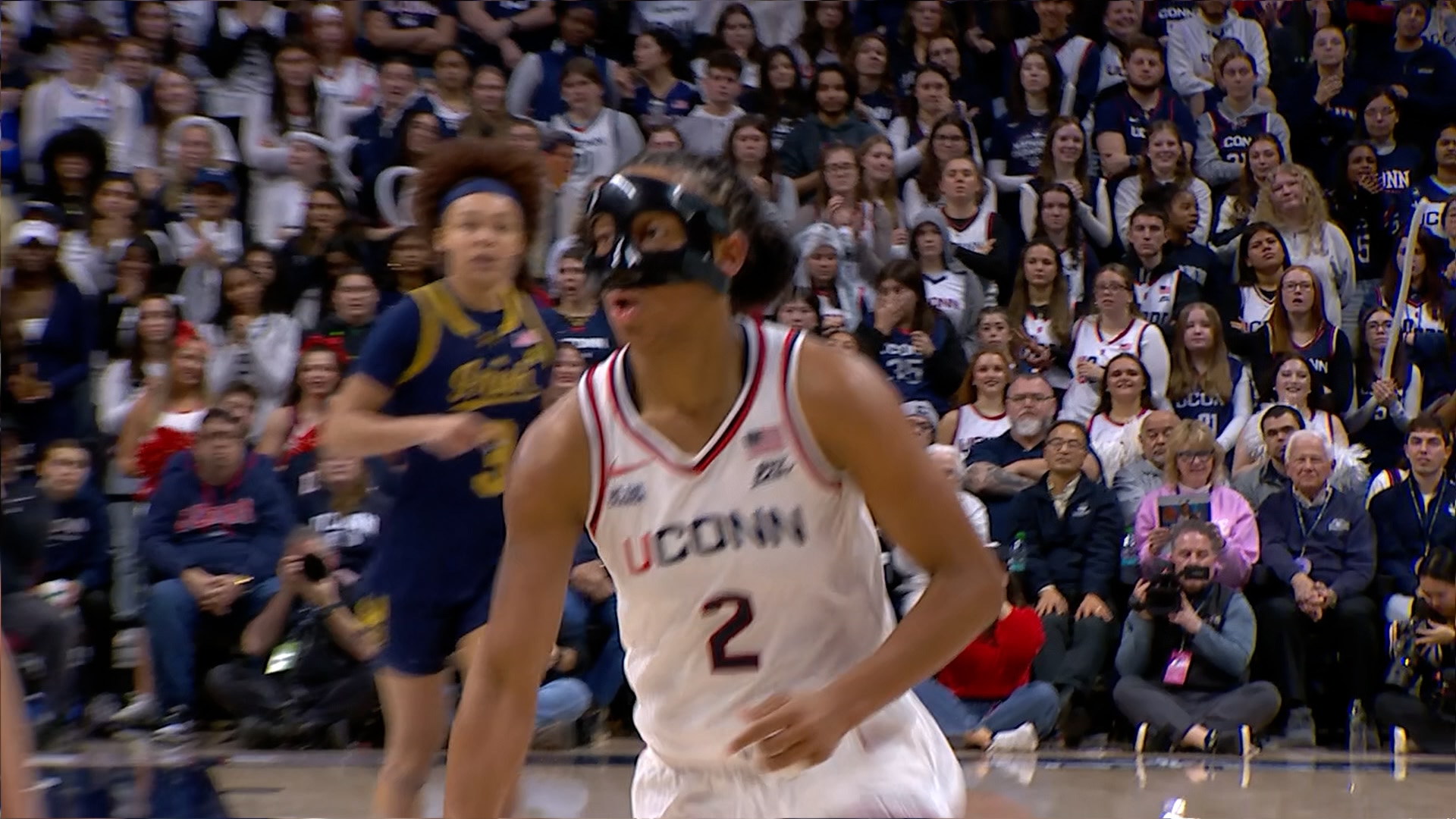 UConn’s KK Arnold Attacks the Rim for And-One Finish vs. Notre Dame