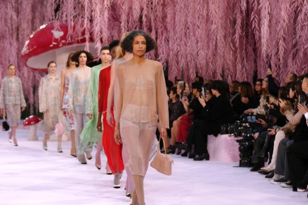 Chanel couture gets a breath of fresh air — and a star-studded audience