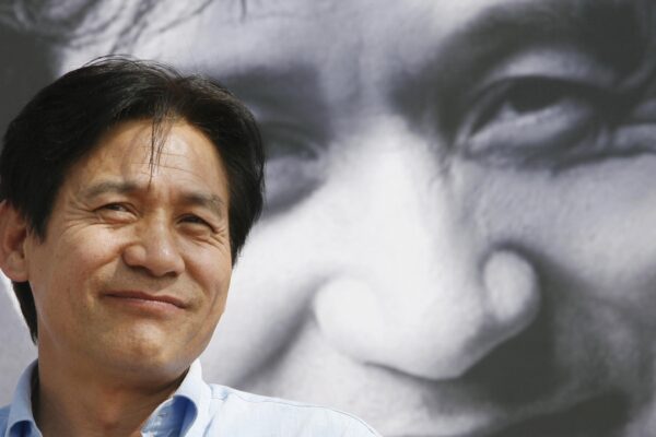 Prominent South Korean movie star Ahn Sung-ki has died, hospital says