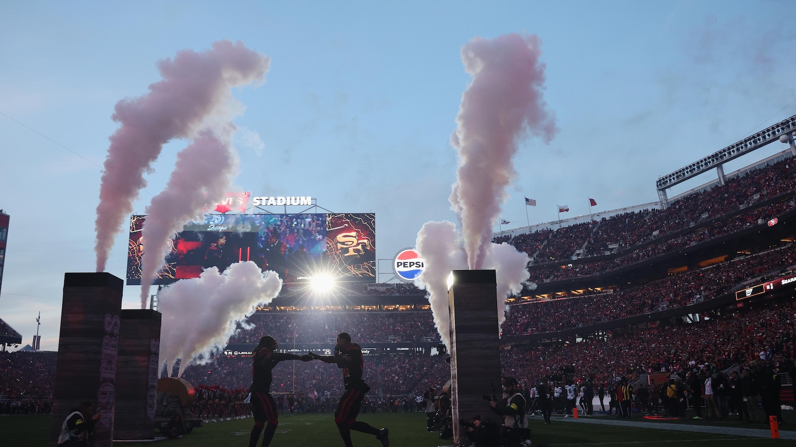 NFL sees 2nd-highest regular season average viewership since 1988 at 18.7 million, up 10% from 2024