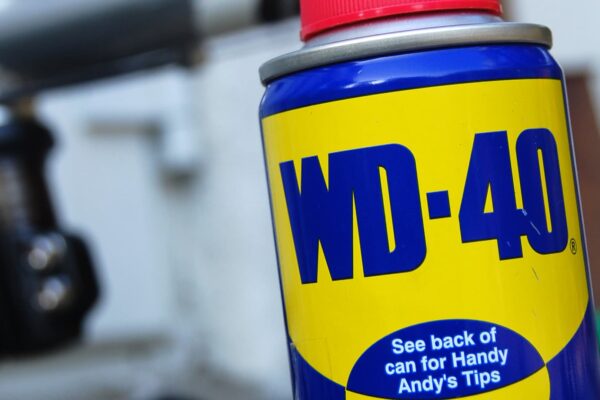 Small caps are beating the S&P 500 in 2026. These stocks pay a dividend