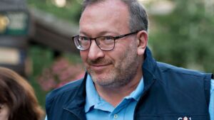 Value investor Seth Klarman added Amazon last quarter. Here’s what else he bought