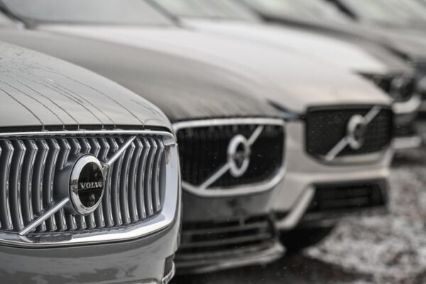 Volvo Cars on track for worst trading day ever as Q4 profit falls