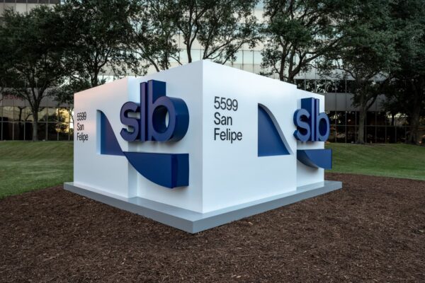 Top analysts suggest these 3 dividend stocks for stable income