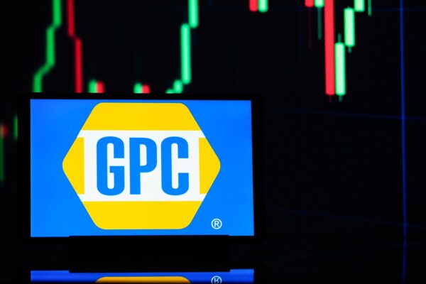 GIS, LUV, GPC, NCLH, & more