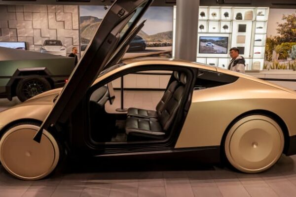 Tesla loses bid toss 3 million verdict fatal Autopilot crash suit