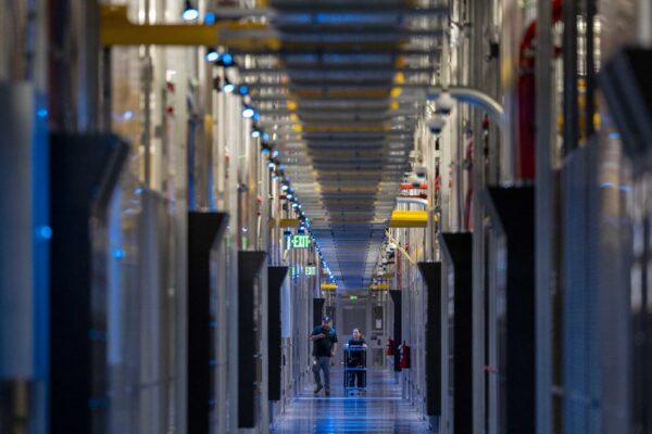 Dividend-paying real estate stocks outperform as AI fears roil markets