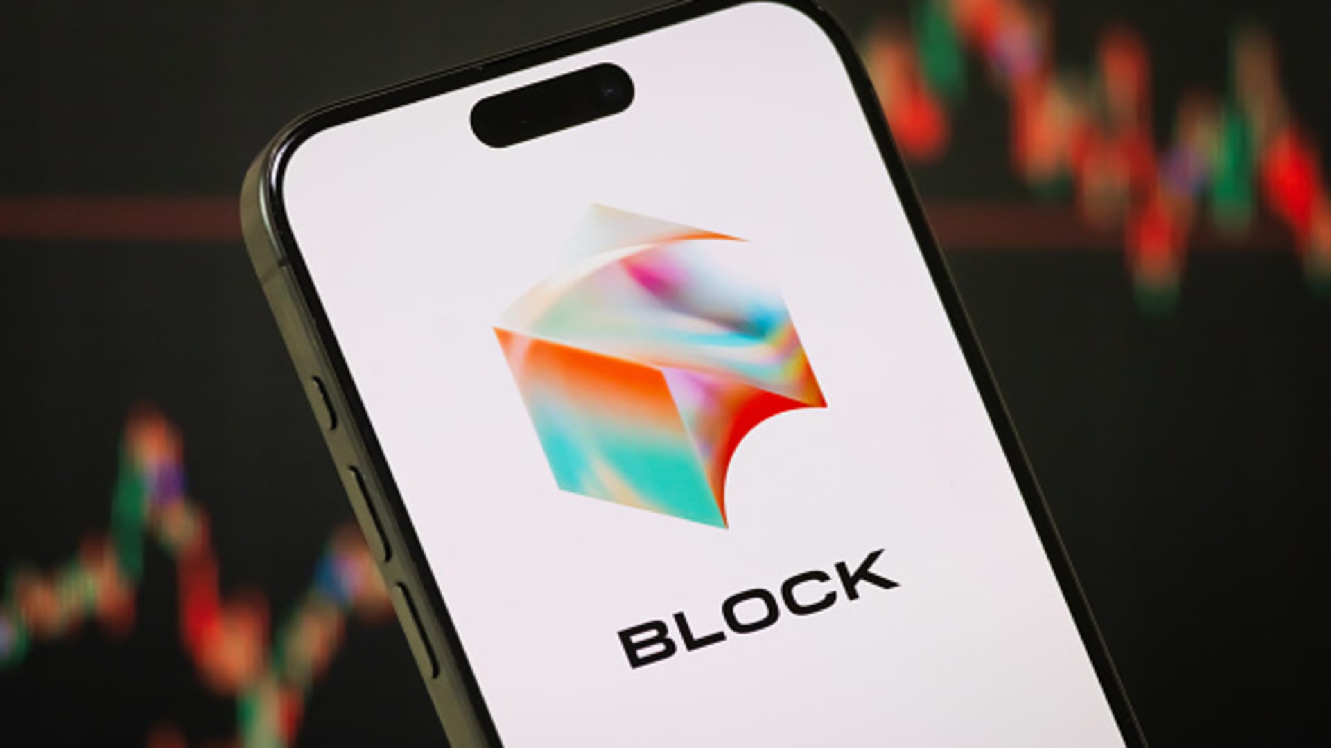 Stocks making the biggest moves premarket: XYZ, DELL, CRWV, NFLX