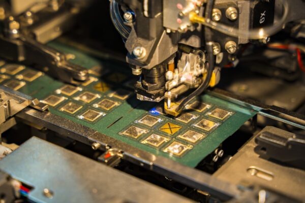 China’s Montage Technology soars in Hong Kong debut