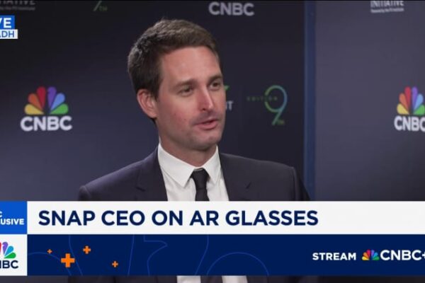 Snap (SNAP) Q4 2025 earnings