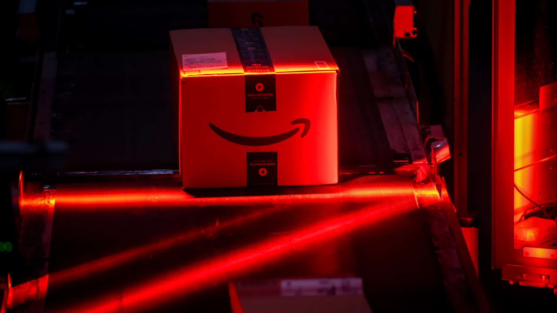 Stocks making the biggest moves after the bell: AMZN, RDDT, MOH, TEAM