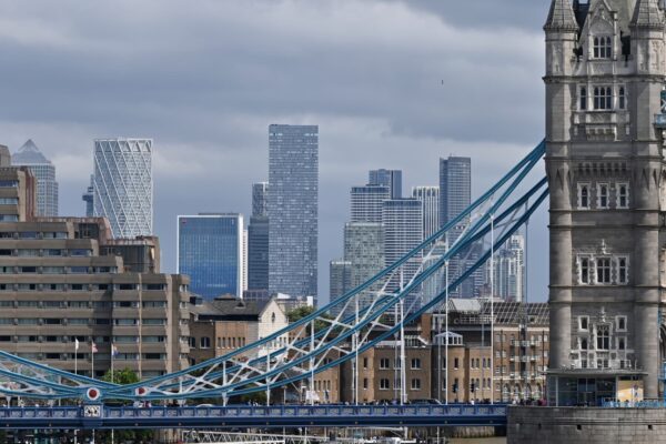 Stoxx 600, FTSE 100, Heineken, Siemens Energy earnings