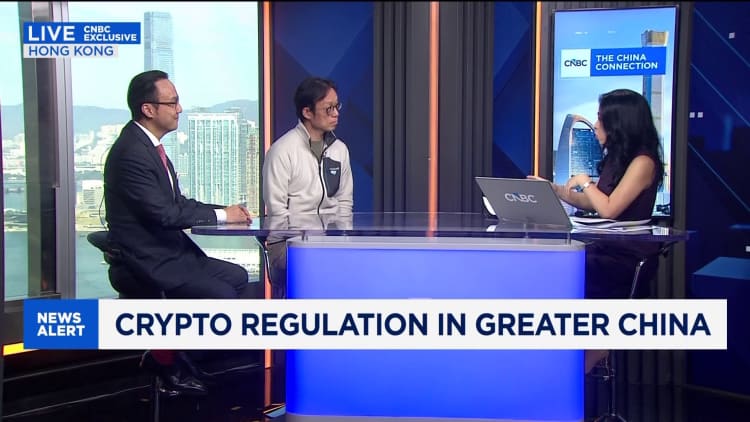 Hong Kong proceeds with stablecoin plans despite Beijing’s reservations