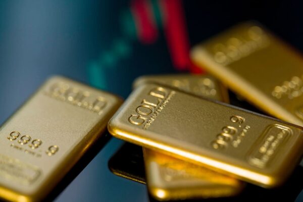 Two ‘Big Short’ traders share their favorite bets amid AI disruption