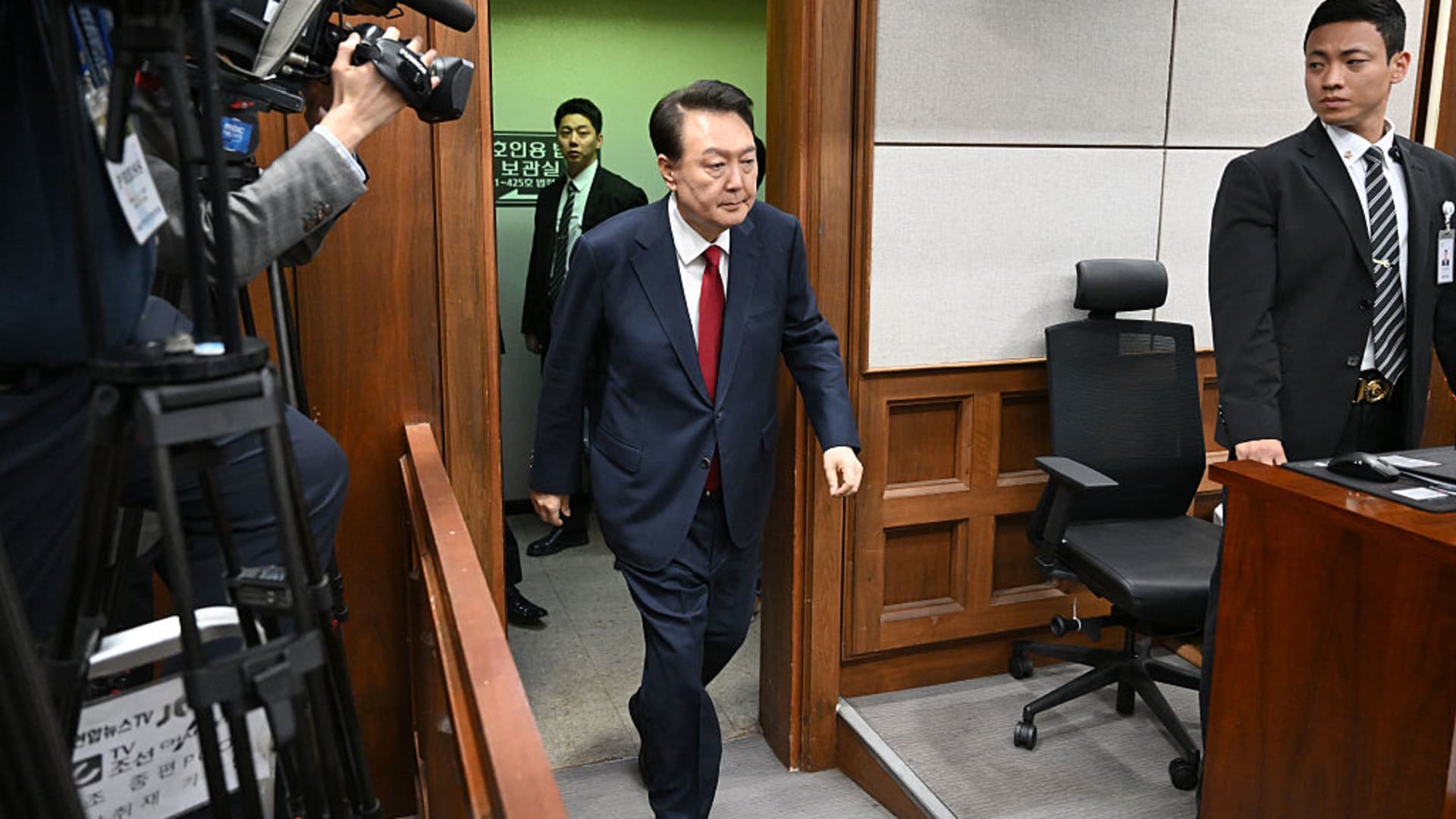 Former South Korean president Yoon Suk Yeol gets life sentence over martial law attempt