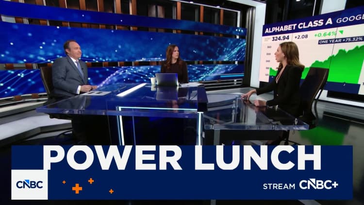 Alphabet highlights new AI-related risks in tapping debt market