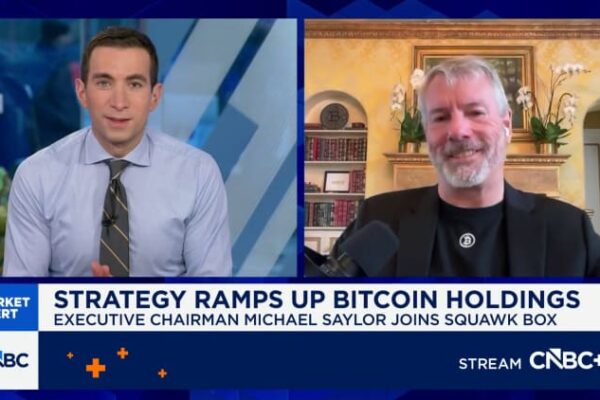Michael Saylor downplays Strategy credit risk as bitcoin tumbles: ‘We’ll refinance the debt’