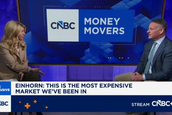 David Einhorn says the Fed will cut ‘substantially more’ than two times. So he’s betting big on gold