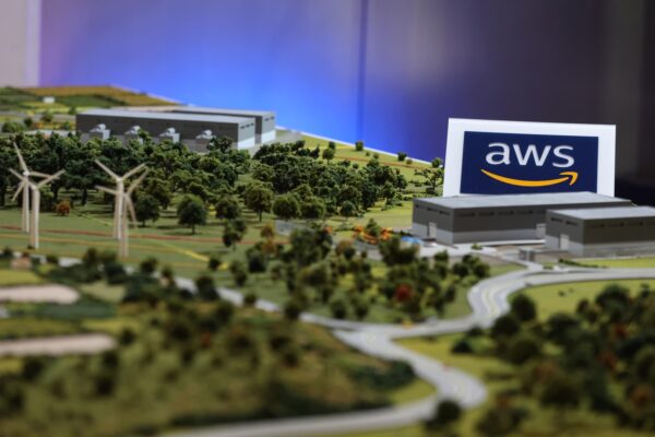 Four charts show Europe’s reliance on U.S. digital infrastructure