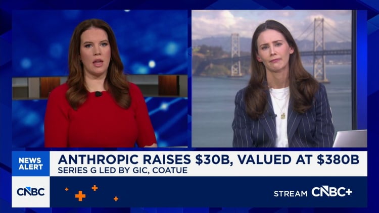 Anthropic closes  billion funding round at 0 billion valuation