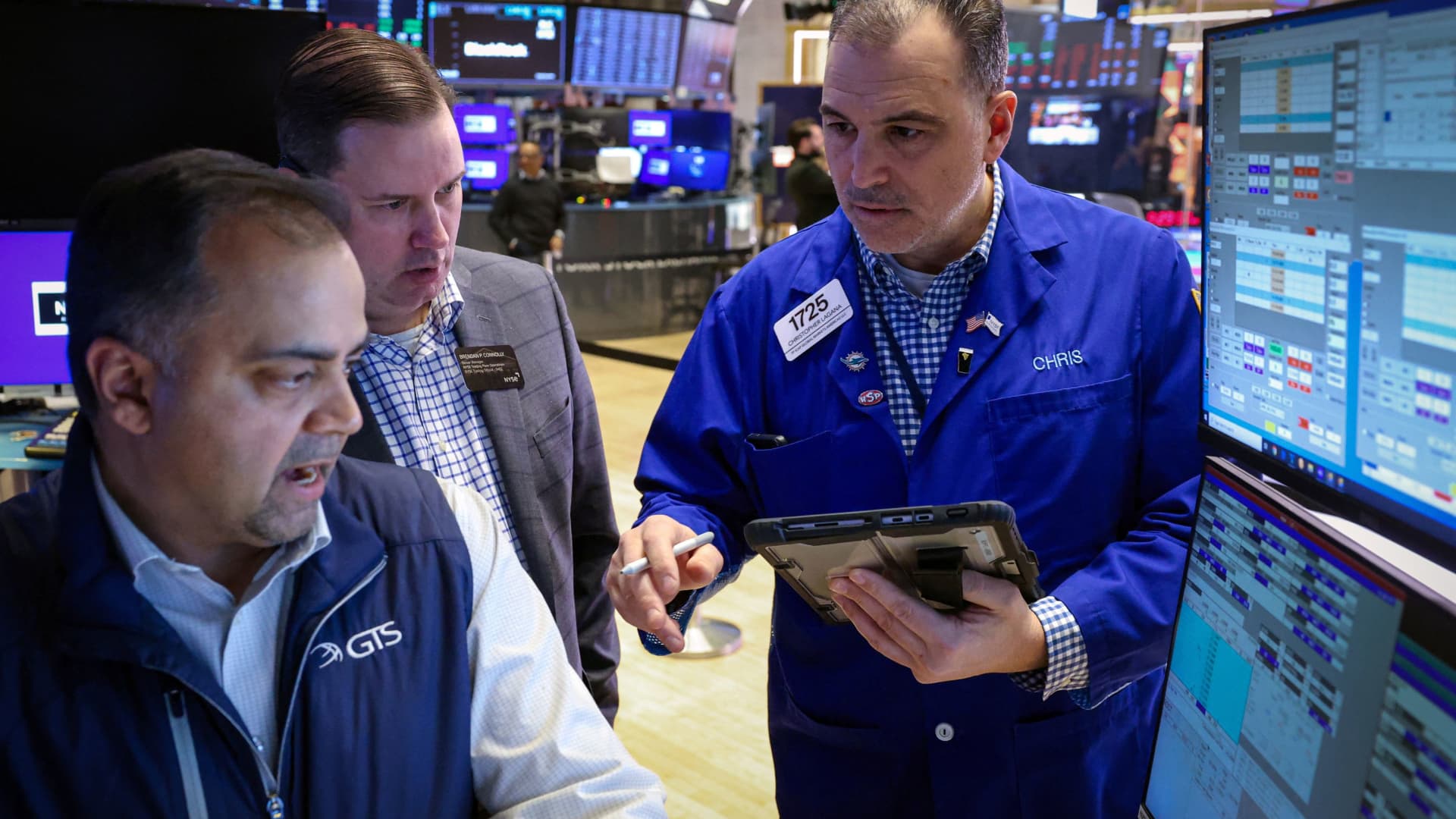 GDP grew way less than expected in Q4. Why many on Wall Street aren’t worried