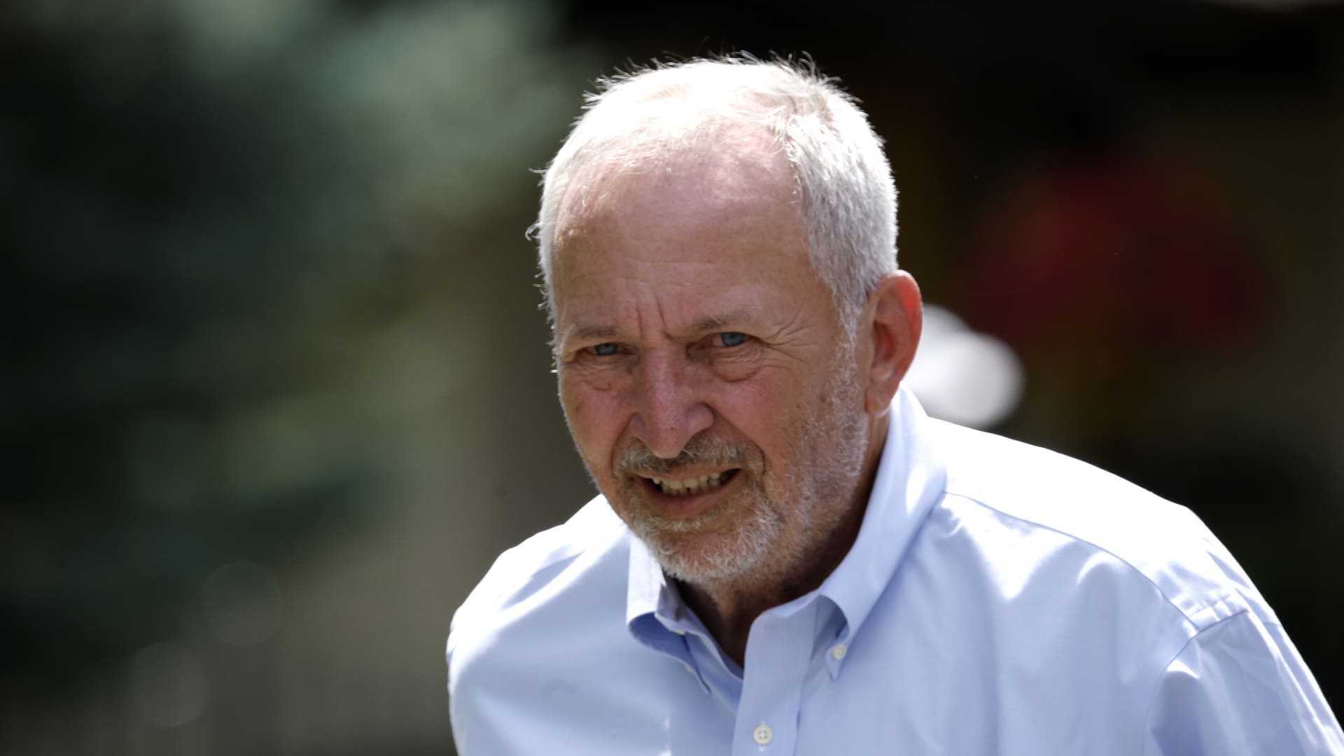 Larry Summers to resign as Harvard professor, reports say