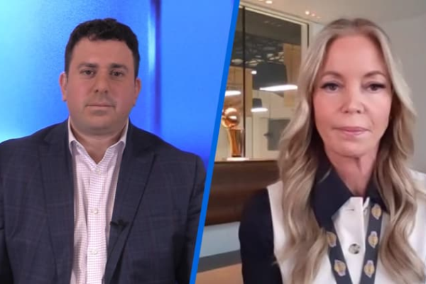 Lakers’ Jeanie Buss says dad would have supported sale to Mark Walter