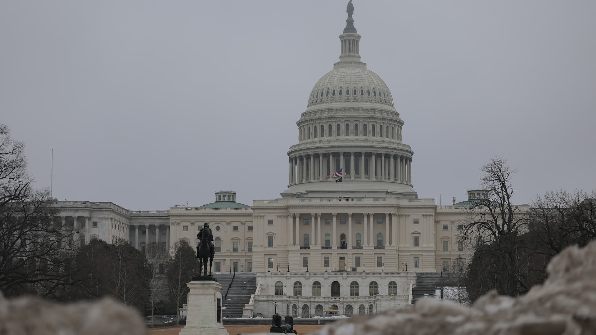 Man ran at U.S. Capitol with shotgun and tactical vest: Police chief
