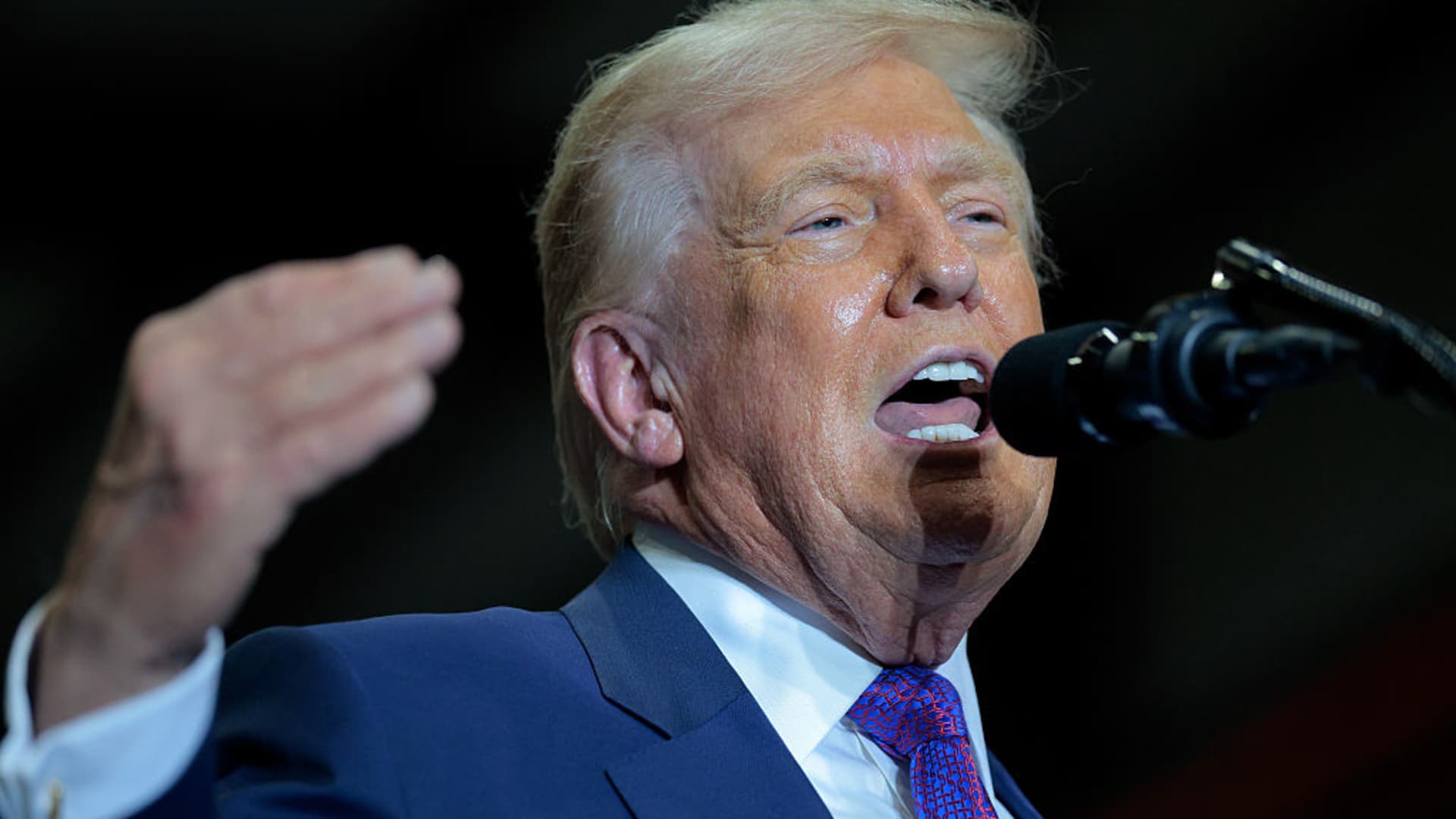 Trump previewed weak GDP on Truth Social ahead of official release