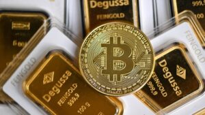 Bitcoin extends decline, falling over 5% to below ,000