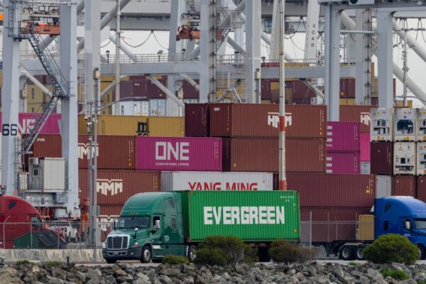 What Supreme Court tariff ruling means for global trade, U.S. economy