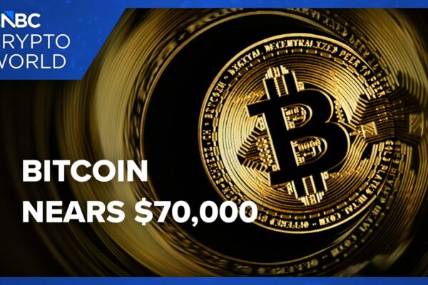 Bitcoin climbs toward ,000 level as U.S. equities rise: CNBC Crypto World