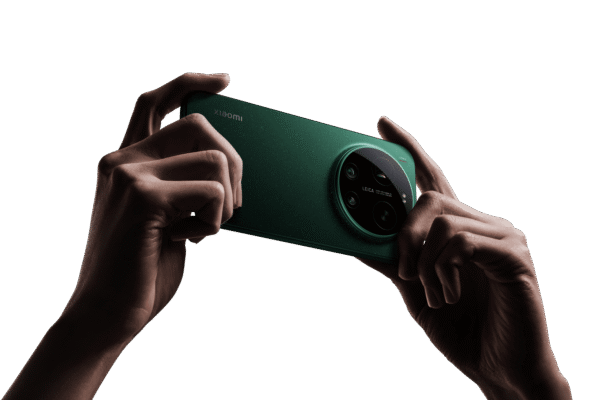 Xiaomi 17 and 17 Ultra launch amid memory chip crunch