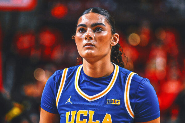 Lauren Betts Leads No. 2 UCLA Past No. 8 Michigan for 2-Game Lead in Big Ten