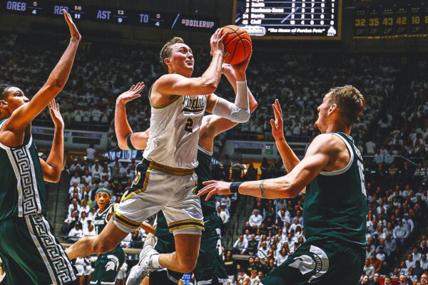 No. 13 Michigan State Grabs A Close Road Win Over No. 8 Purdue, 76-74